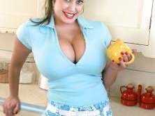 Call Girls in Delhi Locanto | 9911065777 | Delhi Escorts