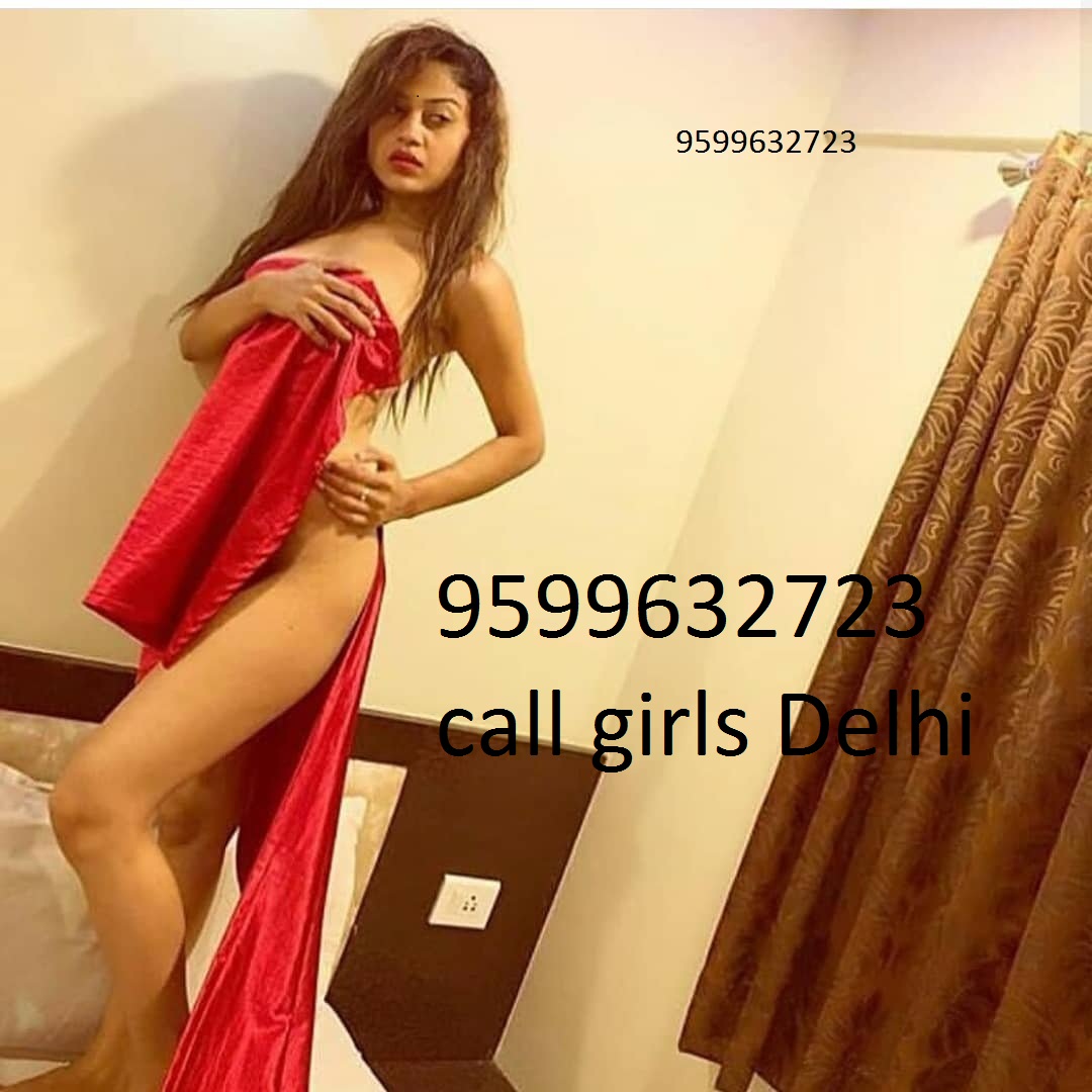  Call Girls in  Safdarjung Katwaria Sarai 9599632723 shot 2000 night 7000 